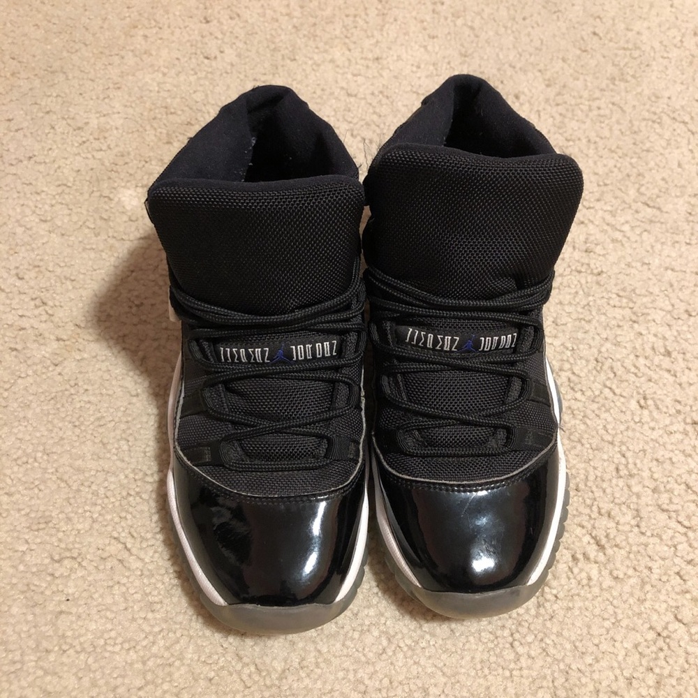 jordan 11 space jam size 5y